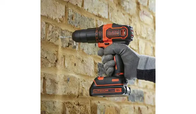 Black + Decker 1.5AH Cordless Twin Pack with 2x18V Batteries1 Black + Decker 1.5AH Cordless Twin Pack with 2x18V Batteries1