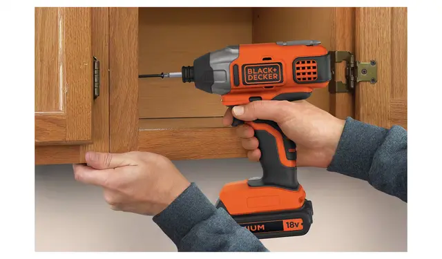Black + Decker 1.5AH Cordless Twin Pack with 2x18V Batteries4 Black + Decker 1.5AH Cordless Twin Pack with 2x18V Batteries4