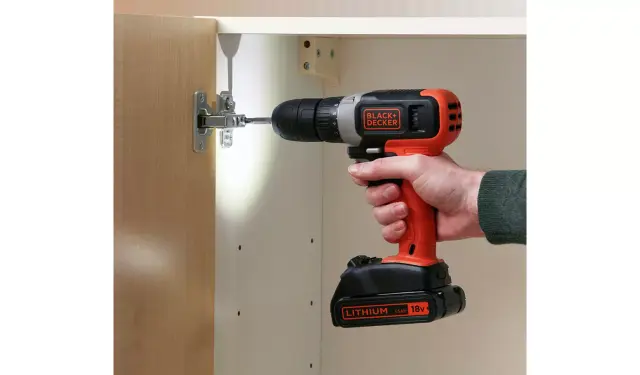 Black + Decker 18V Lithium-ion Drill Driver with Accessories2 Black + Decker 18V Lithium-ion Drill Driver with Accessories2